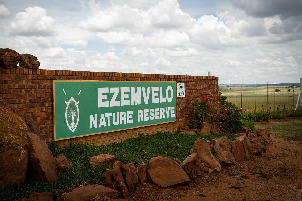 Ezemvelo Nature Reserve Hotel Vaalplaas Exterior photo